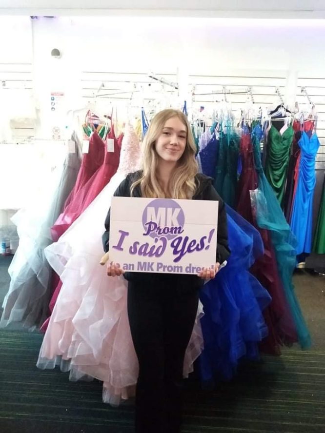 MKProm Going Strong in 2023 prom dress season_ (1)