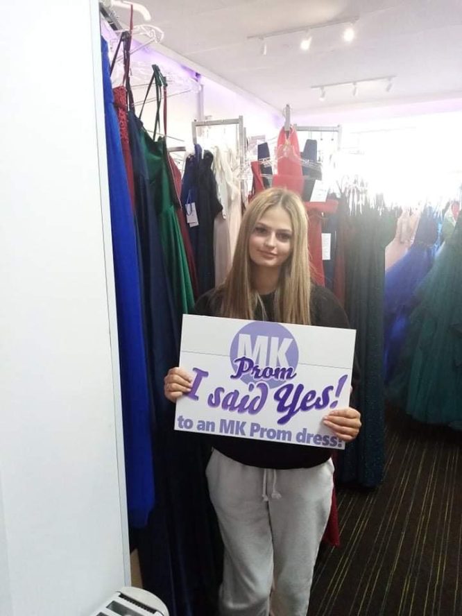 MKProm Going Strong in 2023 prom dress season_ (10)