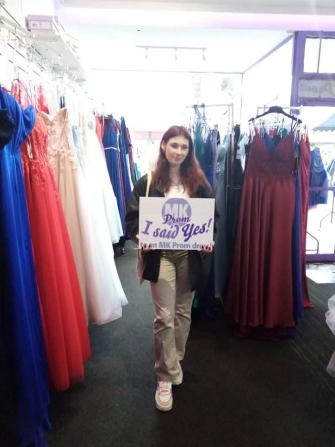 MKProm Going Strong in 2023 prom dress season_ (6)