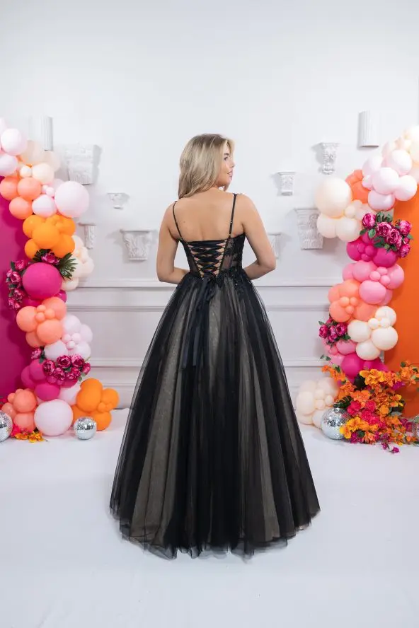 Eliza — Ballgown Prom Dress — Onyx Black